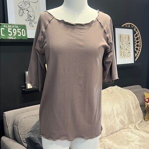 Sandy Brown Wavy Bamboo Shirts with a 3/4 Sleeve